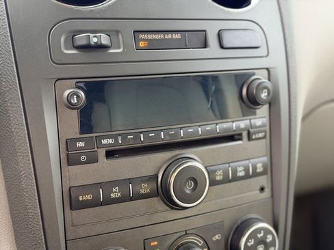 Used 2007 Chevrolet HHR LT image 10