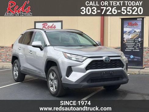 Used 2022 Toyota RAV4 XLE w/ Convenience Package AWD/4WD image 1