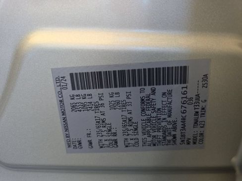 Used 2024 Nissan Rogue S FWD image 35