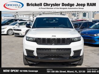 Used 2023 Jeep Grand Cherokee L Laredo video 2