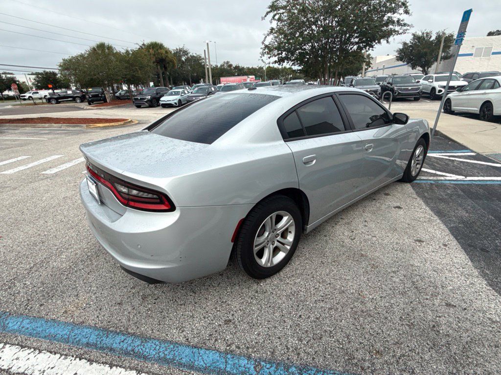 Used 2019 Dodge Charger SXT RWD image 8
