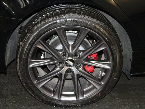 Used 2025 Cadillac CT5 V w/ Technology Package image 44