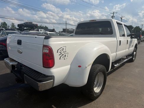Used 2012 Ford F350 XLT w/ Snow Plow Prep Pkg AWD/4WD image 3