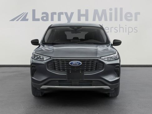 Used 2025 Ford Escape Active image 4