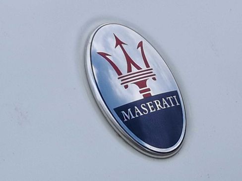 Used 2019 Maserati Levante S GranLusso image 12