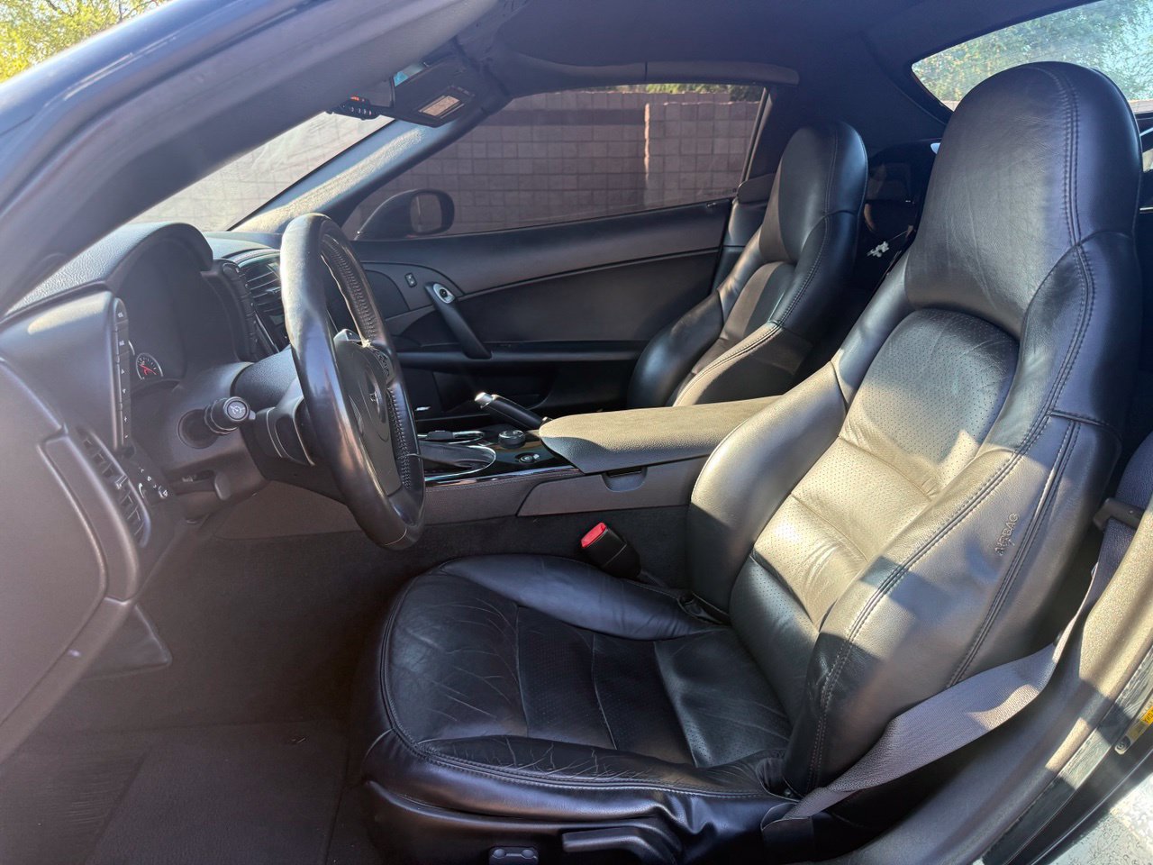 Used 2008 Chevrolet Corvette Convertible w/ Preferred Equipment Group RWD image 10