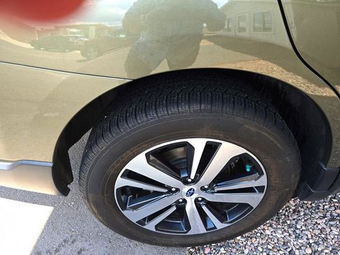 Used 2019 Subaru Outback 2.5i Limited image 38