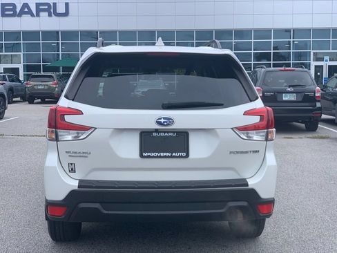 Used 2020 Subaru Forester Premium AWD/4WD image 5