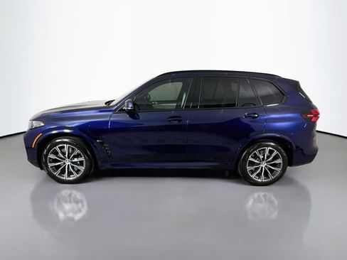 Used 2025 BMW X5 xDrive50e w/ M Sport Package AWD/4WD image 4