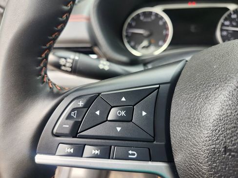 Used 2025 Nissan Sentra SR image 15