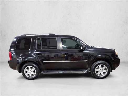Used 2011 Honda Pilot Touring image 4