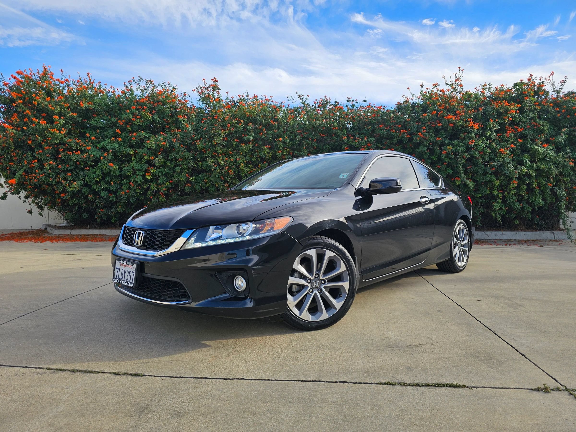 Used 2015 Honda Accord EX-L image 1