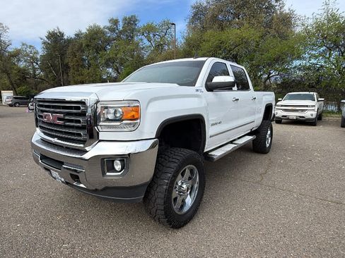 Used 2017 GMC Sierra 2500 SLT w/ Suspension Package, Off-Road image 1