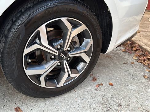 Used 2021 Kia Forte LXS image 42