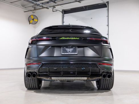 Used 2022 Lamborghini Urus image 5