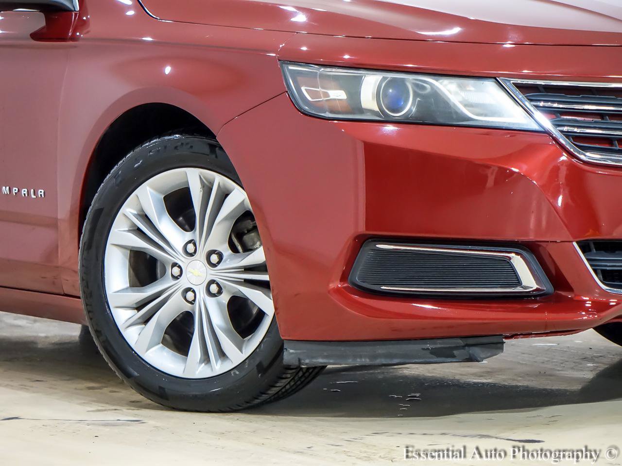 Used 2015 Chevrolet Impala LT w/ Convenience Package FWD image 3