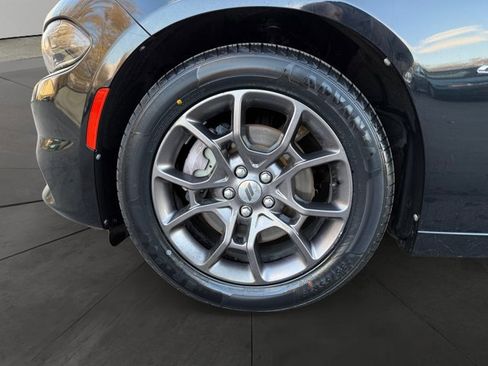 Used 2018 Dodge Charger GT image 9