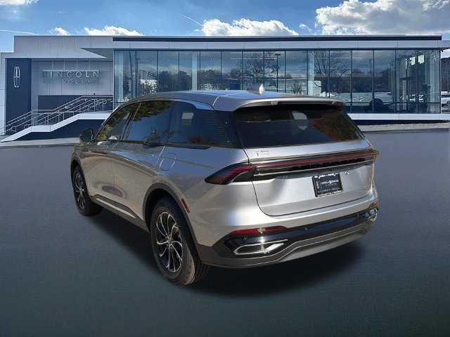 New 2026 Lincoln Nautilus Premier w/ Equipment Group 102A AWD/4WD image 5