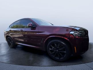 Used 2025 BMW X4 xDrive30i w/ Premium Package AWD/4WD video 1