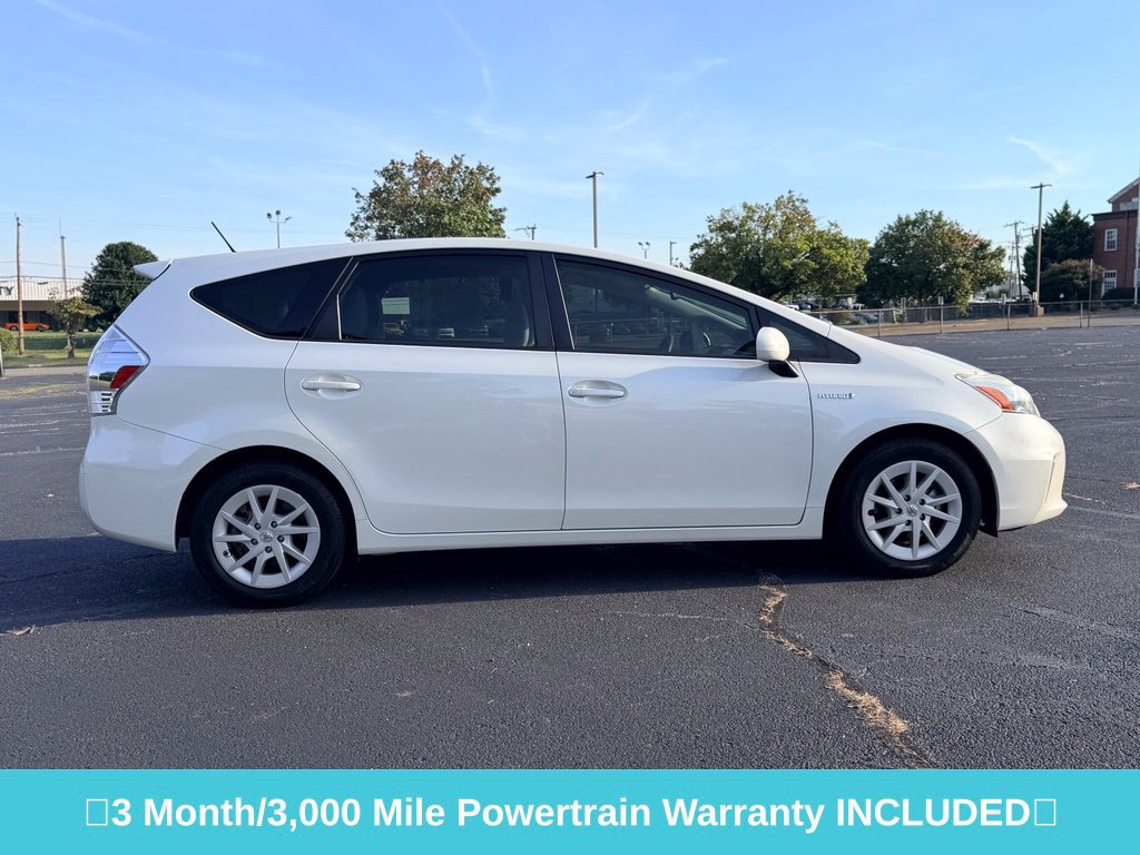 Used 2014 Toyota Prius V Three FWD image 10