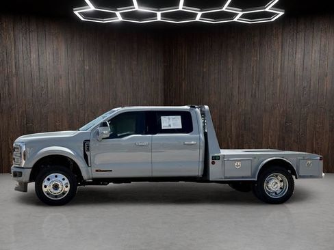 Used 2026 Ford F450 Platinum w/ FX4 Off-Road Package AWD/4WD image 62
