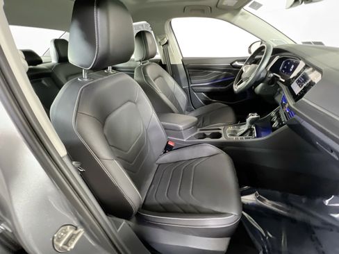 Used 2022 Volkswagen Jetta SEL image 28