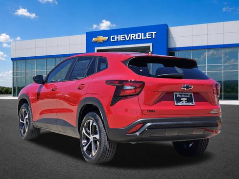 New 2026 Chevrolet Trax RS w/ Driver Confidence Package FWD image 4