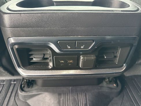 Used 2019 GMC Sierra 1500 SLT w/ SLT Premium Plus Package image 16