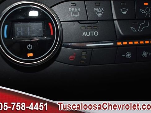 Used 2020 Ford Escape Titanium image 41