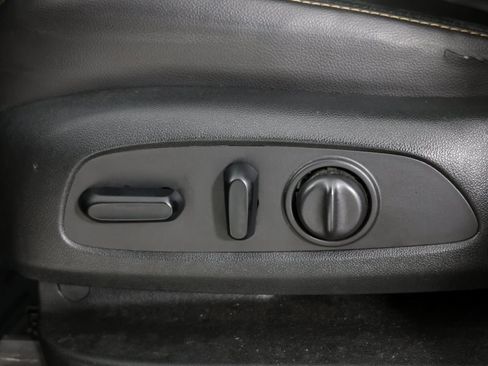 Used 2020 Chevrolet Traverse RS w/ LPO, Floor Liner Package image 25