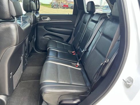 Used 2020 Jeep Grand Cherokee Limited w/ Luxury Group II AWD/4WD image 23