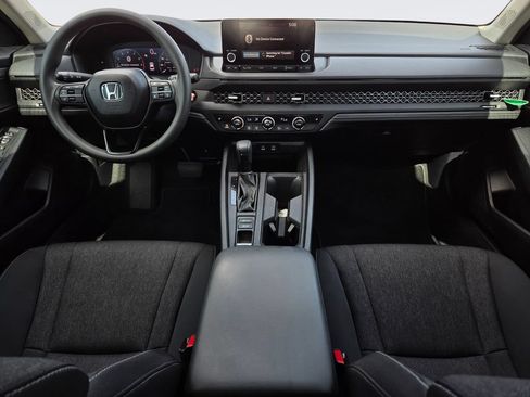 Used 2025 Honda Accord SE image 13