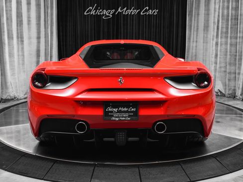 Used 2018 Ferrari 488 GTB image 4