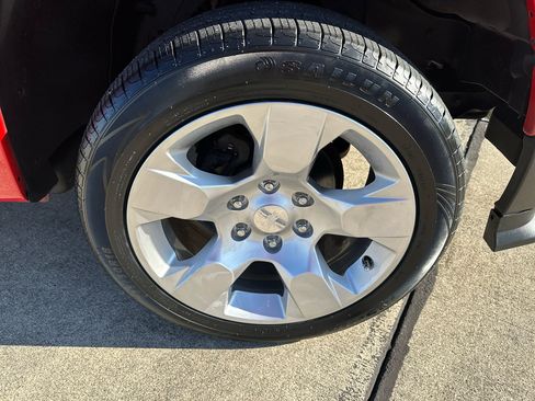 Used 2006 Chevrolet Colorado LS w/ Street Pack image 28