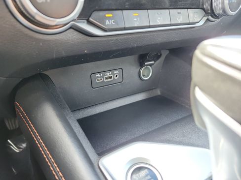 Used 2022 Nissan Altima 2.5 SR FWD image 18