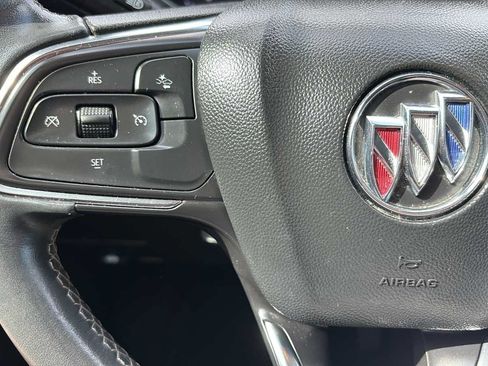 Used 2023 Buick Encore GX Select AWD/4WD image 9