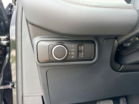 New 2026 Ford Explorer Active RWD image 22