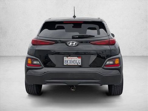 Used 2019 Hyundai Kona SE image 6