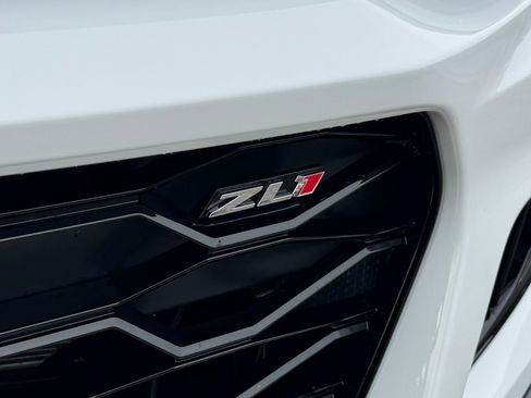 Used 2022 Chevrolet Camaro ZL1 image 67