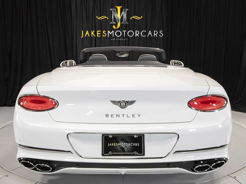 Used 2020 Bentley Continental GT V8 First Edition image 9