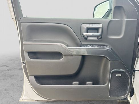 Used 2018 GMC Sierra 1500 SLT AWD/4WD image 36