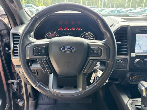 Used 2019 Ford F150 XLT w/ Equipment Group 302A Luxury AWD/4WD image 18