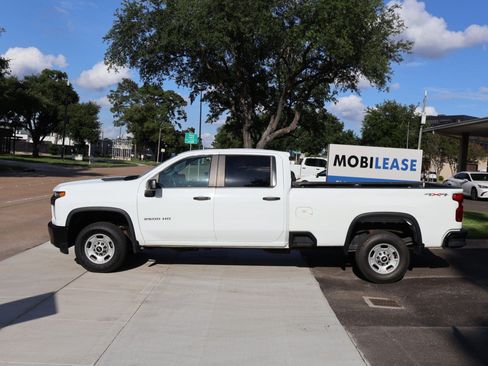 Used 2023 Chevrolet Silverado 2500 W/T w/ WT Fleet Convenience Package AWD/4WD image 9