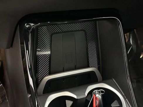 Used 2025 BMW X1 xDrive28i image 18