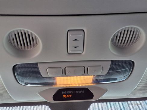 Used 2021 Ford EcoSport SE image 17