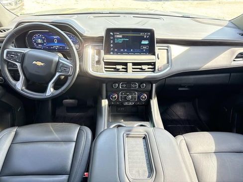 Used 2023 Chevrolet Tahoe LT w/ Luxury Package AWD/4WD image 16