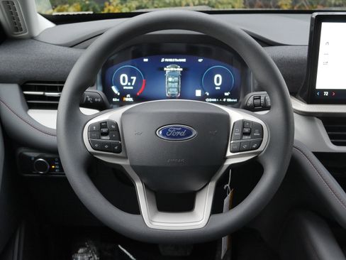 New 2026 Ford Explorer Active image 6