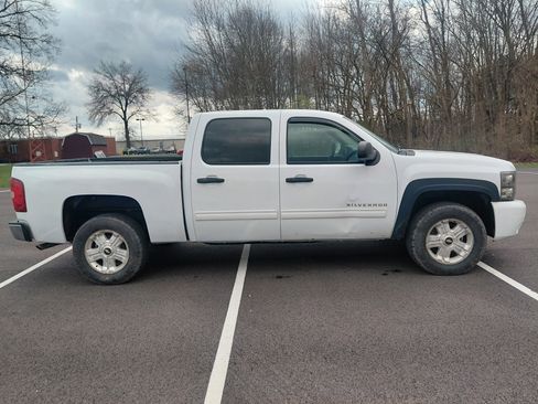 Used 2011 Chevrolet Silverado 1500 LT w/ All-Star Edition image 10