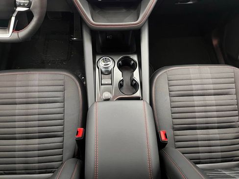 New 2026 Ford Explorer ST-Line image 24