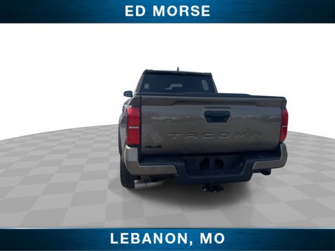 Used 2024 Toyota Tacoma TRD Off-Road image 7